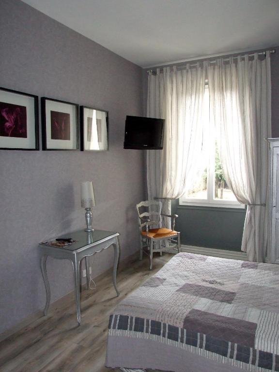 Logis Hotel L'Occitan 2 Etoiles Gaillac Pokoj fotografie