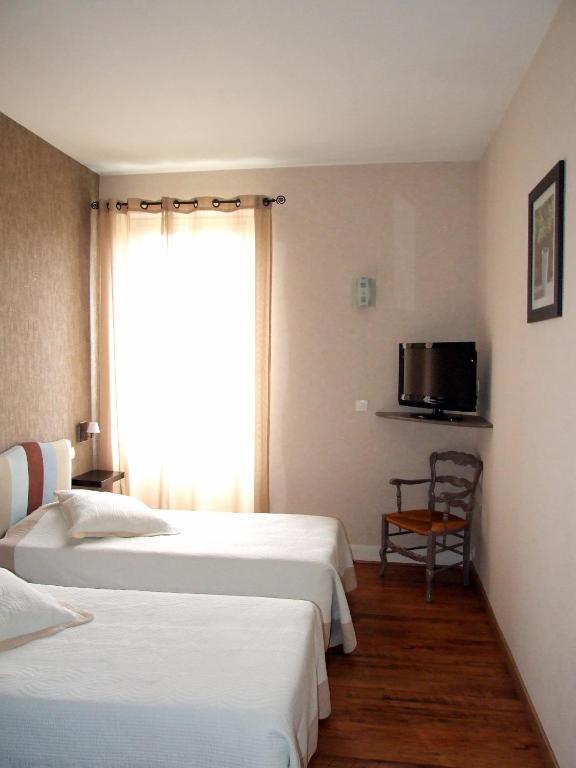 Logis Hotel L'Occitan 2 Etoiles Gaillac Pokoj fotografie